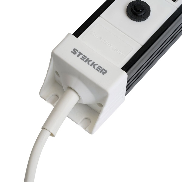 Сетевой фильтр 3-местный с/з Stekker 3x1мм2, 1,8 м, 250В, 16А Techno, HM22-31-02, белый 50144