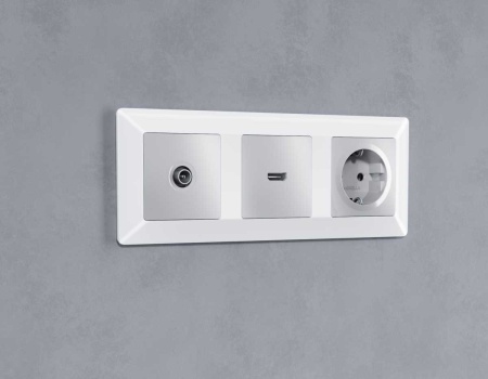 Лицевая панель розетки AMBRELLA VOLT AP4070