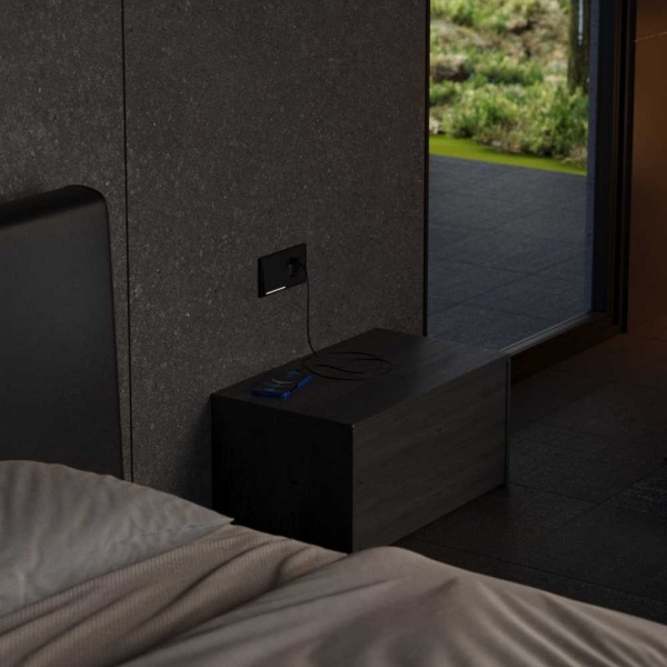 Накладка для розетки с заземлением и защитными шторками, с USB A+C, S70 Metal (антрацит) Voltum VLSM001012