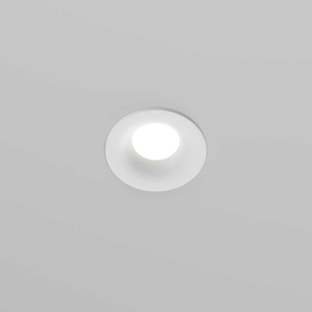 Встраиваемый светильник Maytoni Technical DL027-GU10-W