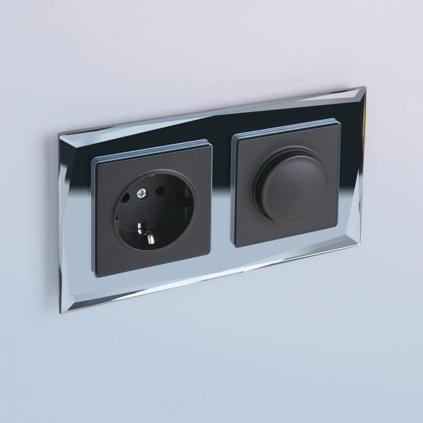 Розетка с заземлением, безвинтовой зажим Werkel черный матовый W1171308 4690389156908 Розетка с заземлением, безвинтовой зажим Werkel черный матовый W1171308 4690389156908