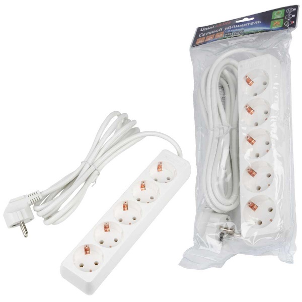 Удлинитель Uniel Ultra 5гн х 3м с/з S-GCU5-3 White UL-00010008 Удлинитель Uniel Ultra 5гн х 3м с/з S-GCU5-3 White UL-00010008
