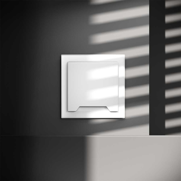 Розетка встраиваемая Voltum S70 с заземлением, защитными шторками и крышкой 16А, (белый матовый) VLS040302