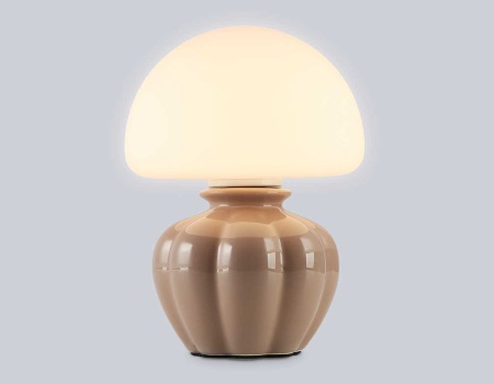 Настольная лампа Ambrella Light HIGH LIGHT LH53247