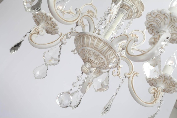 Подвесная люстра Lucia Tucci Napoli 148.5 White Antique Подвесная люстра Lucia Tucci Napoli 148.5 White Antique